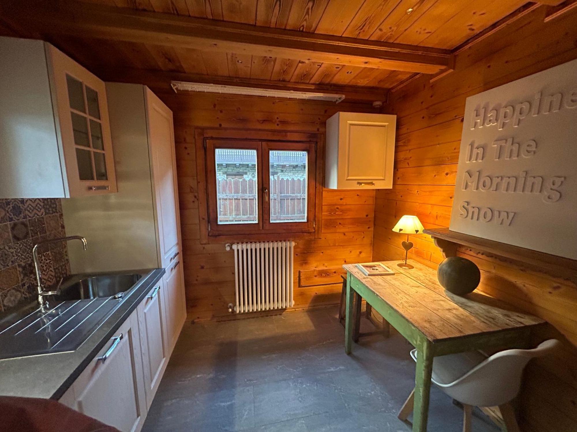 Hotel Letterario Locanda Collomb La Thuile Ngoại thất bức ảnh